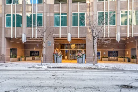 33 West Ontario Street Chicago IL 60654