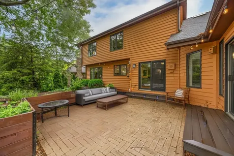 2734 Alyssa Drive Naperville IL 60565