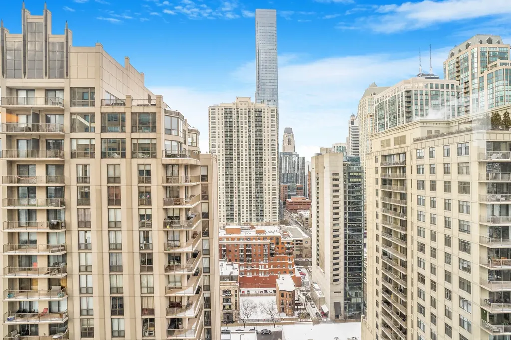 33 West Ontario Street Chicago IL 60654