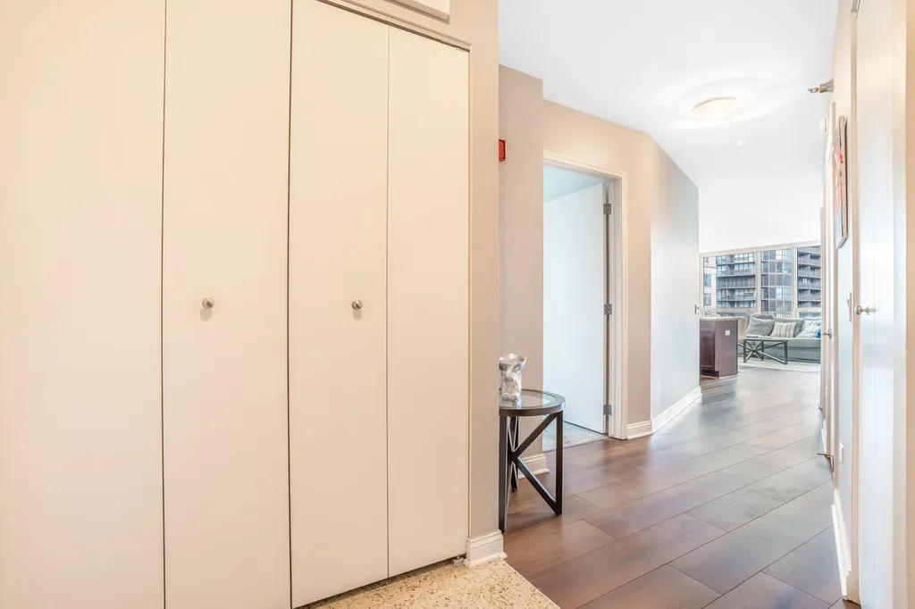 33 West Ontario Street Chicago IL 60654