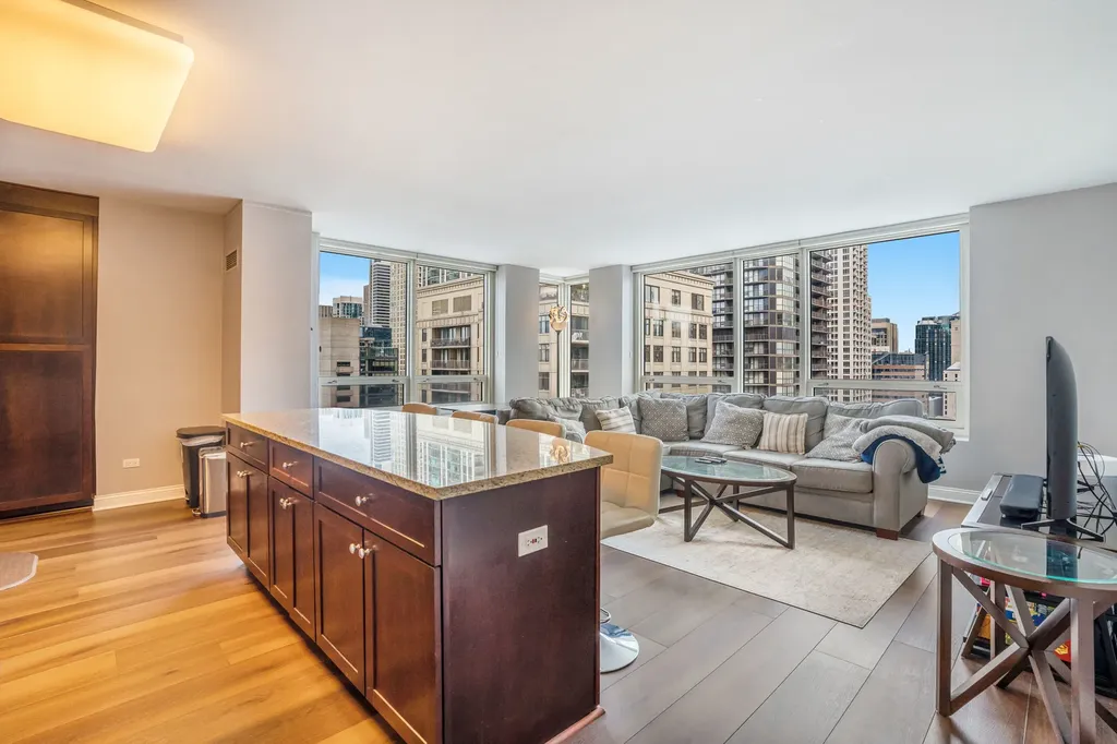 33 West Ontario Street Chicago IL 60654