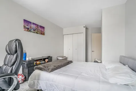 33 West Ontario Street Chicago IL 60654