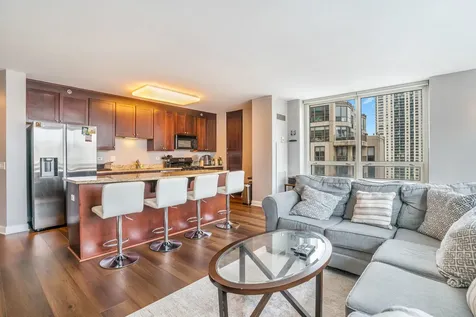 33 West Ontario Street Chicago IL 60654