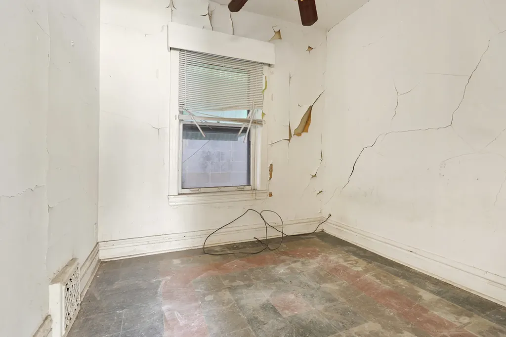 1457 West Marquette Road Chicago IL 60636
