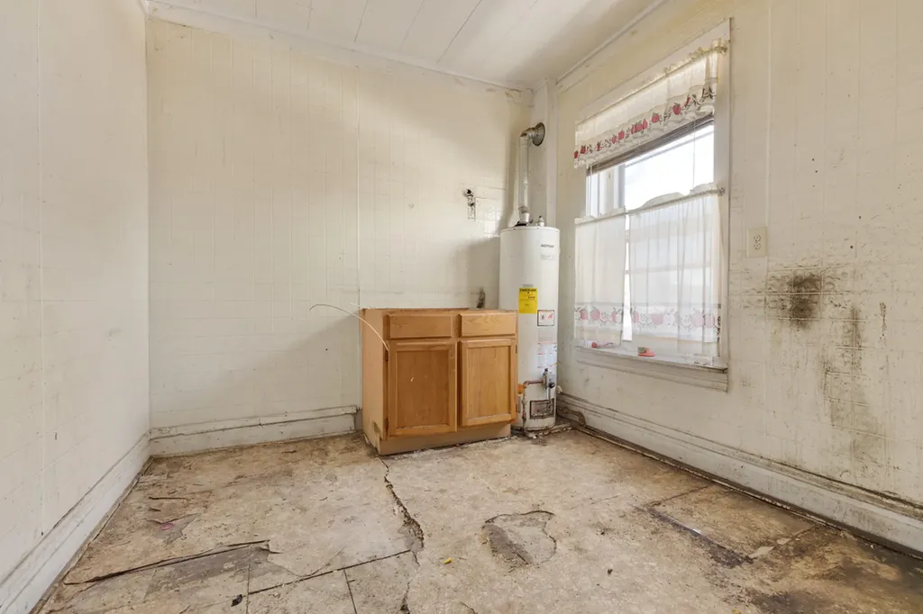 1457 West Marquette Road Chicago IL 60636