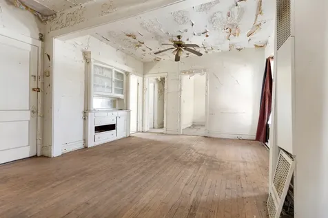 1457 West Marquette Road Chicago IL 60636