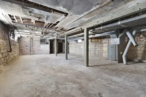 1457 West Marquette Road Chicago IL 60636