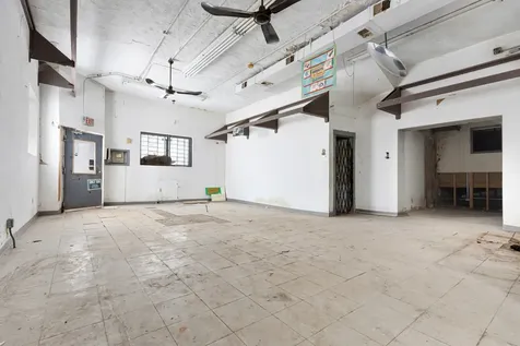 1457 West Marquette Road Chicago IL 60636