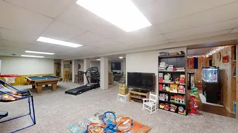 2904 River Oak Drive Champaign IL 61822