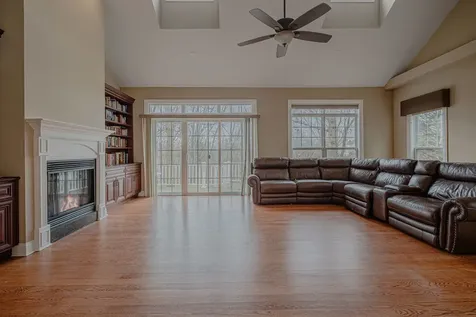 171 Partridge Lane Bartlett IL 60103