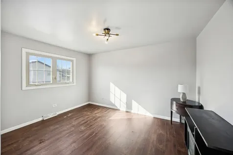 803 East 193rd Street Glenwood IL 60425