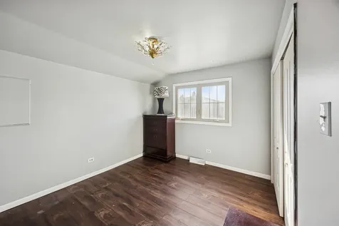 803 East 193rd Street Glenwood IL 60425