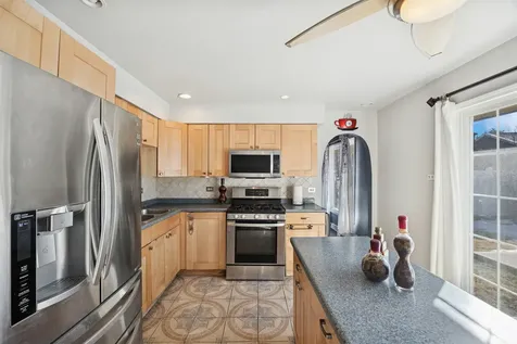 803 East 193rd Street Glenwood IL 60425