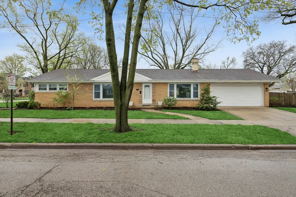 701 Peterson Avenue Park Ridge IL 60068