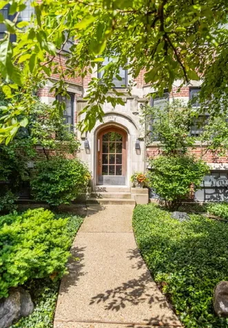 728 1/2 Hinman Avenue Evanston IL 60202