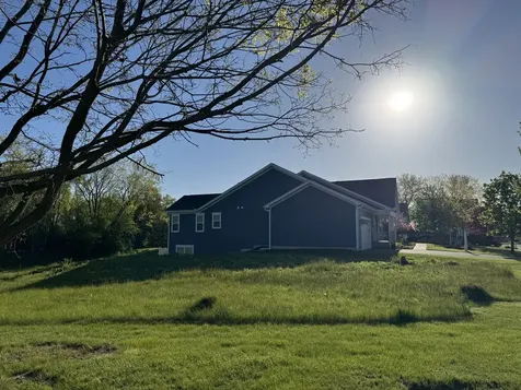 40729 North North Newport Drive Antioch IL 60002