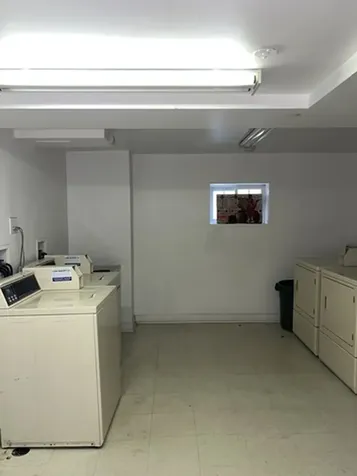 5205 West Drummond Place Chicago IL 60639