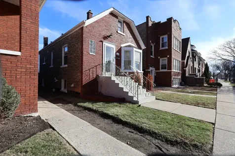 5409 South Sawyer Avenue Chicago IL 60632