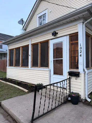 1024 South Warren Street Peoria IL 61605