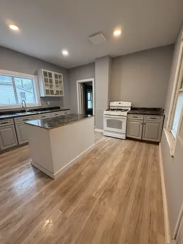1024 South Warren Street Peoria IL 61605