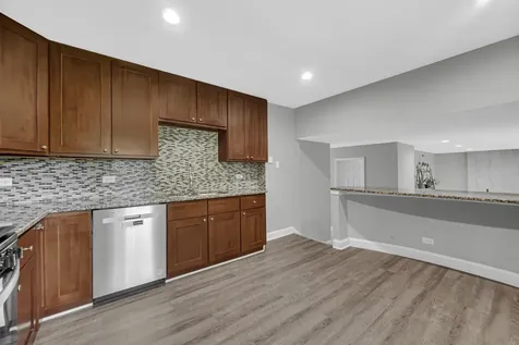 17742 Larkspur Lane Homewood IL 60430