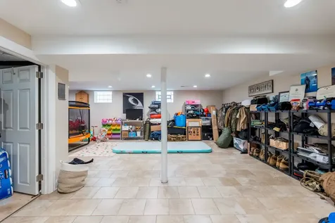 17742 Larkspur Lane Homewood IL 60430