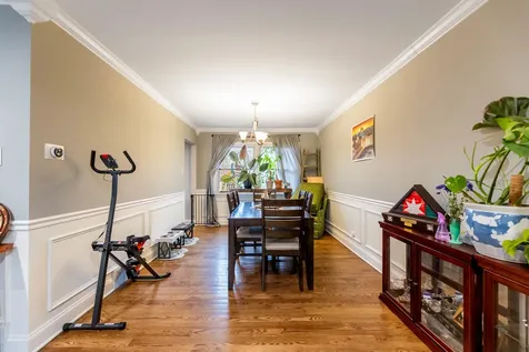 17742 Larkspur Lane Homewood IL 60430