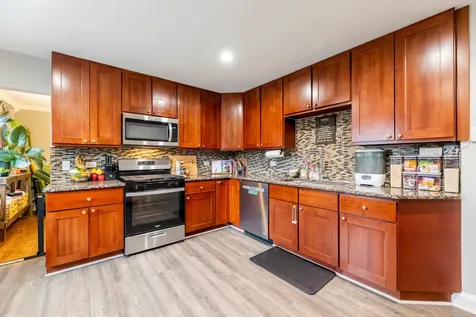 17742 Larkspur Lane Homewood IL 60430