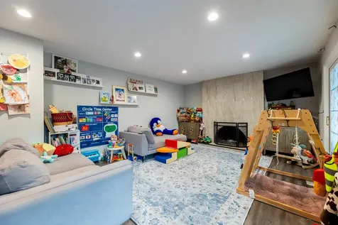 17742 Larkspur Lane Homewood IL 60430