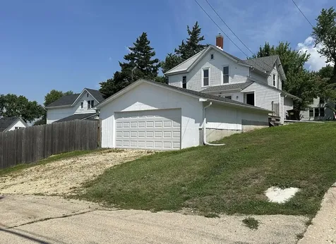 616 10TH Avenue Fulton IL 61252