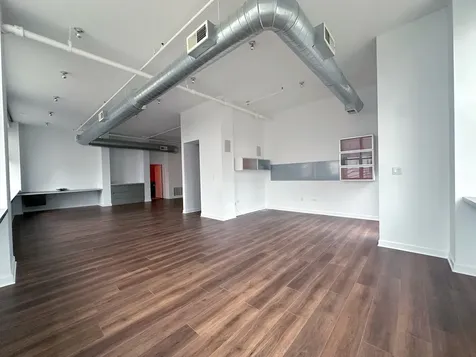 824 West Superior Street Chicago IL 60642