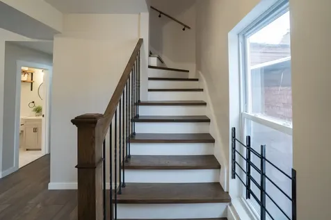 1537 West 110th Street Chicago IL 60643