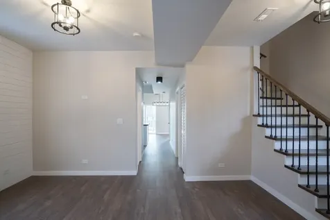 1537 West 110th Street Chicago IL 60643