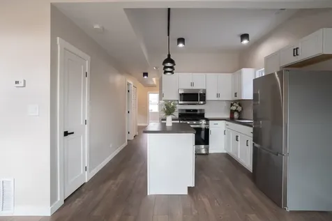 1537 West 110th Street Chicago IL 60643