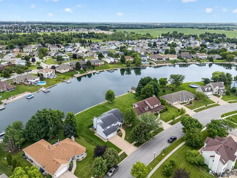 604 Mahoney Drive Minooka IL 60447