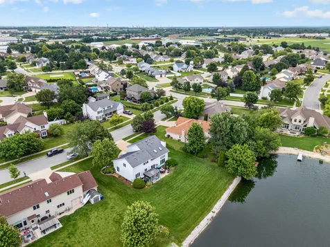 604 Mahoney Drive Minooka IL 60447