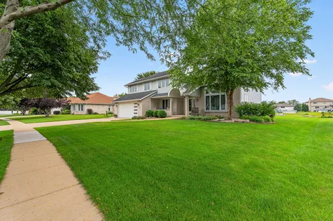604 Mahoney Drive Minooka IL 60447