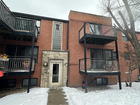7334 North Winchester Avenue Chicago IL 60626