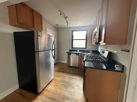 7334 North Winchester Avenue Chicago IL 60626