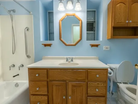 9170 Crescent Court Oak Lawn IL 60453