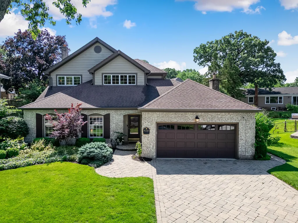 5707 Lawn Drive Western Springs IL 60558