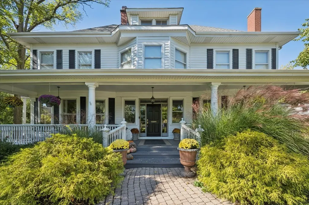 1418 Western Avenue Flossmoor IL 60422