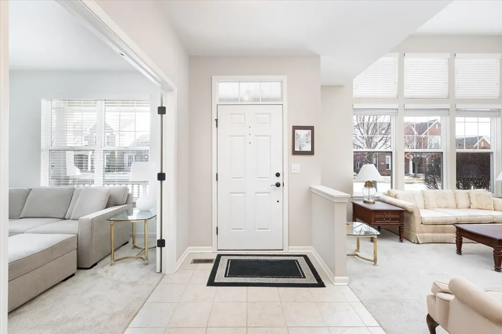 2665 Barrington Circle Naperville IL 60564
