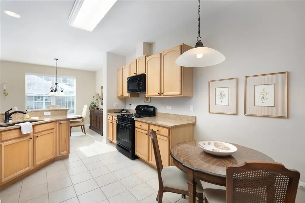 2665 Barrington Circle Naperville IL 60564