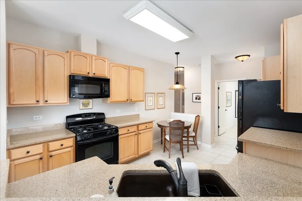 2665 Barrington Circle Naperville IL 60564