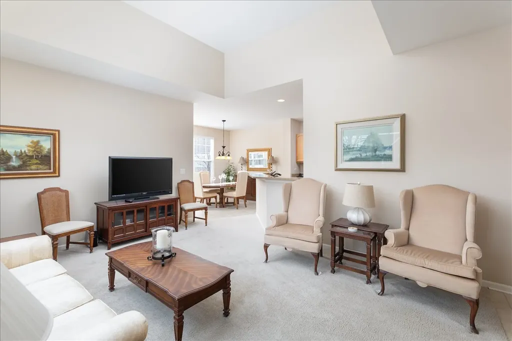 2665 Barrington Circle Naperville IL 60564