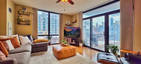 435 West Erie Street Chicago IL 60654