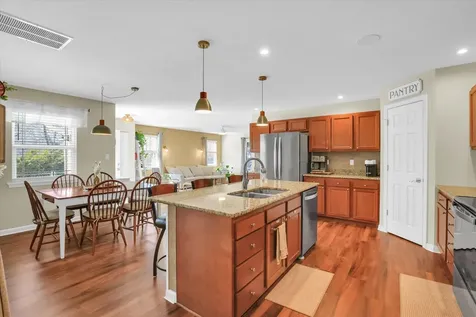 604 East Harding Drive Urbana IL 61801