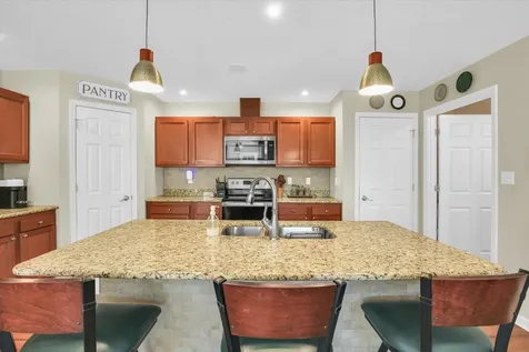 604 East Harding Drive Urbana IL 61801