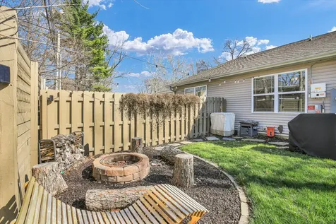 604 East Harding Drive Urbana IL 61801